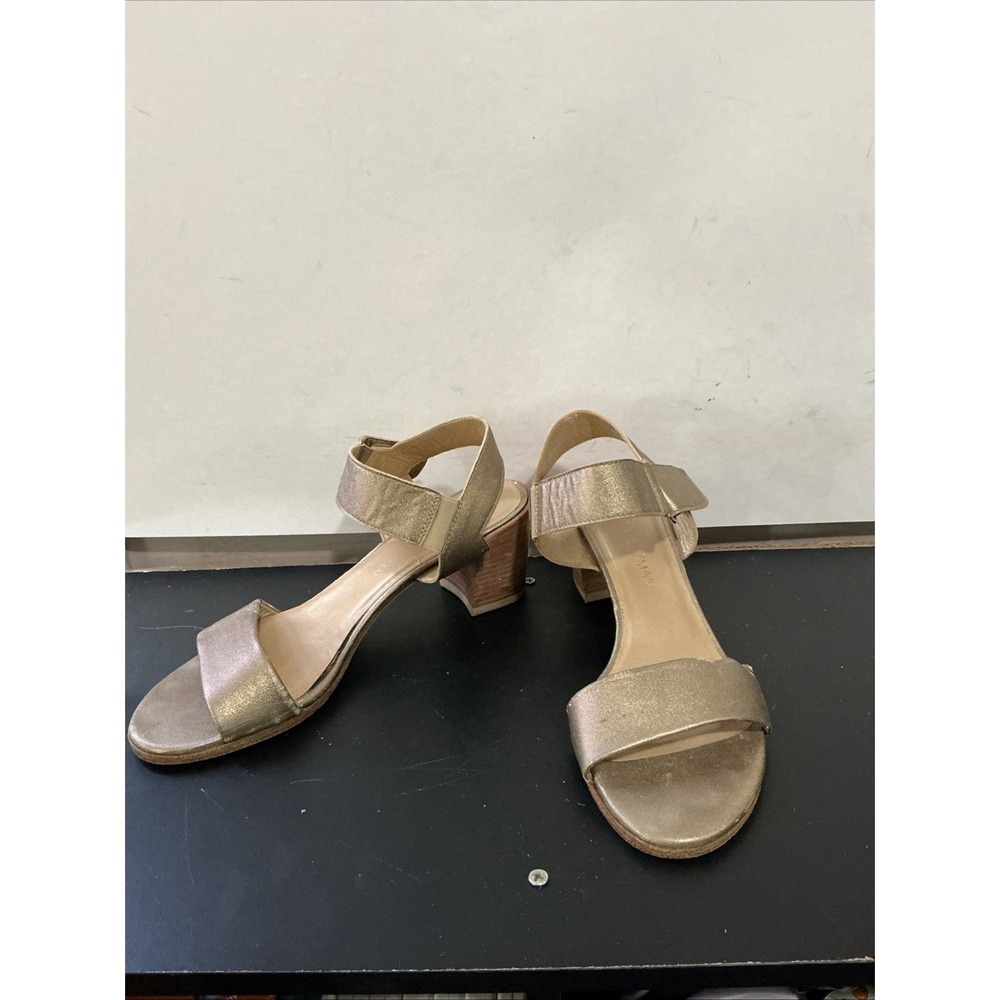 Stuart Weitzman Ankle Strap Block-Heel Sandals In Metallic Leather Wome Size 7.5